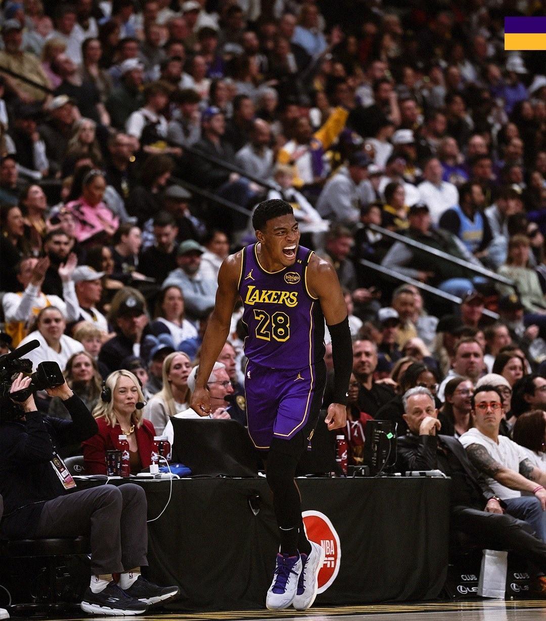 开云官网-穆雷官方宣布出色防守新规，湖人引发争议！比赛高潮迭起(nba穆雷合同)